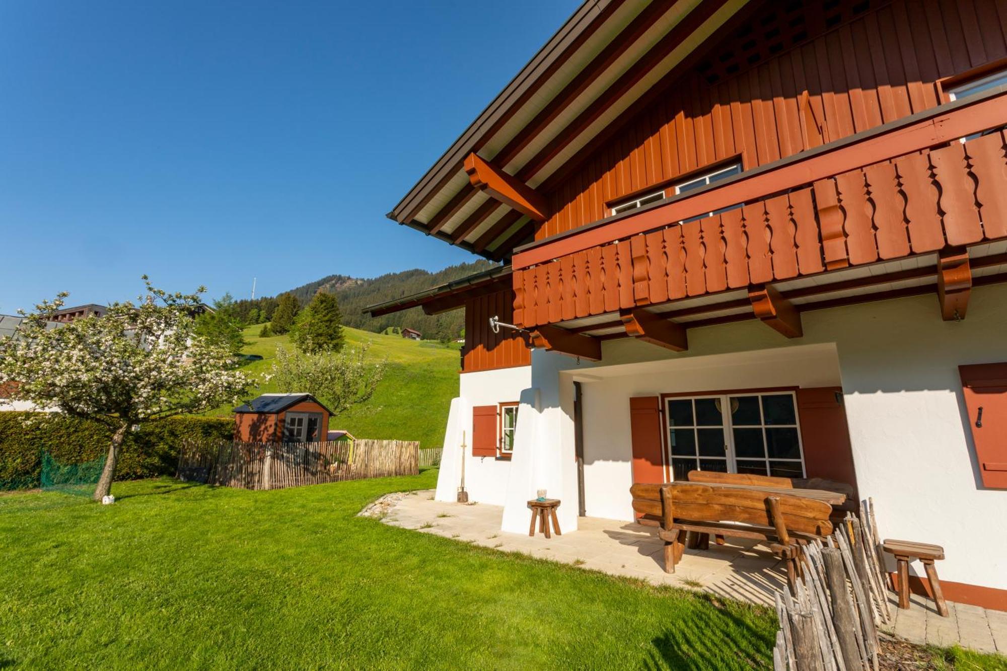 Haus Berg & Tal Leilighet Hirschegg  Eksteriør bilde